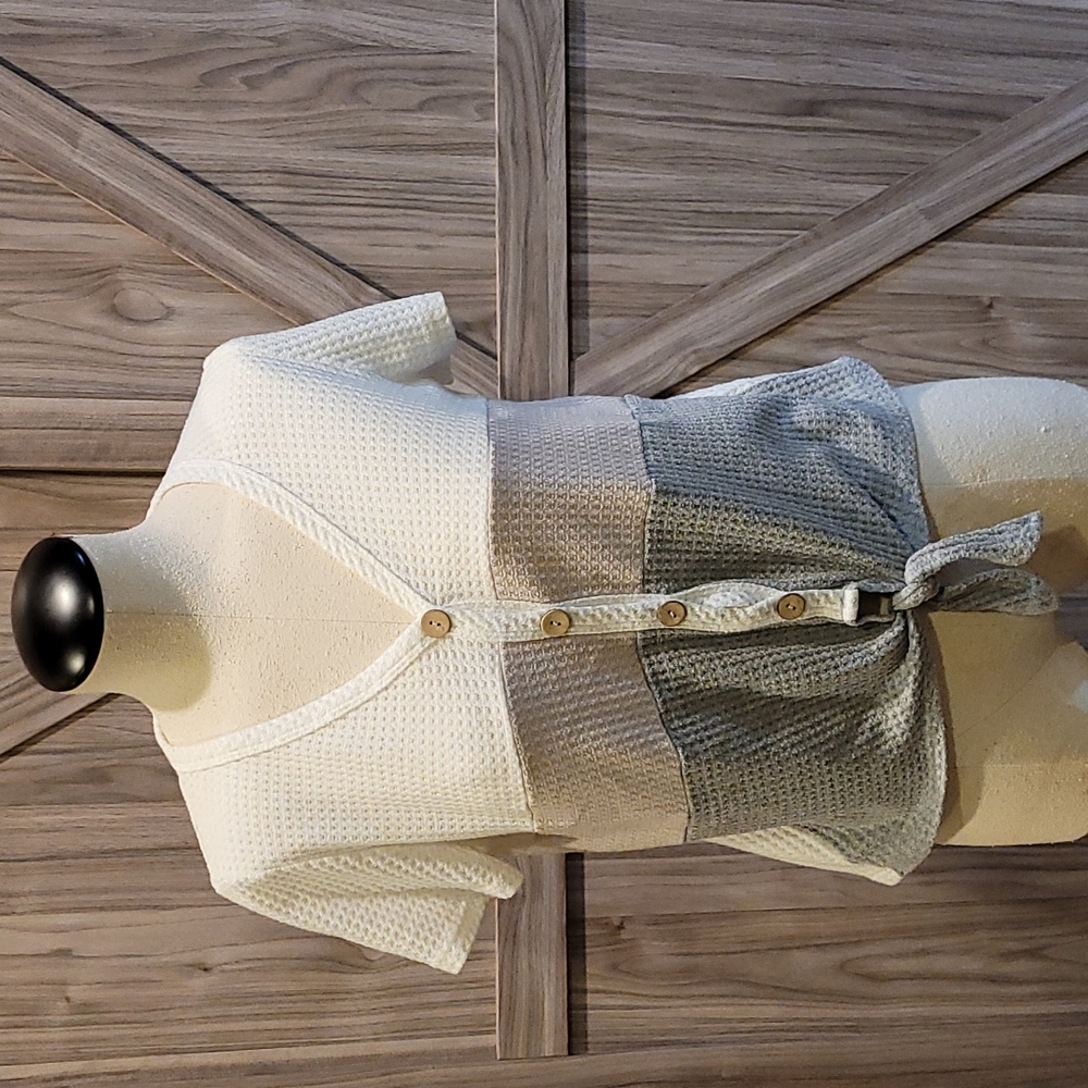 Paper Crane short sleeve top